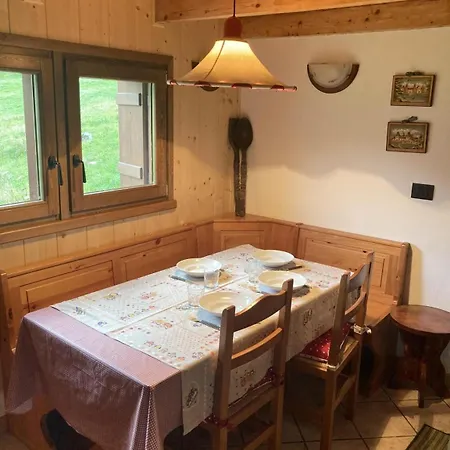 Casa Cantone Devero-baita Storica Con Balcone E Giardino, Posizione Comoda E Soleggiata- Spazio Biciclette