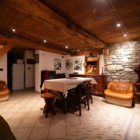 Casa Cantone Devero-baita Storica Con Balcone E Giardino, Posizione Comoda E Soleggiata- Spazio Biciclette Alpe Devero