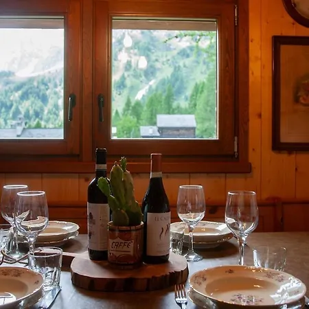 Casa Cantone Devero-baita Storica Con Balcone E Giardino, Posizione Comoda E Soleggiata- Spazio Biciclette Horská chata *