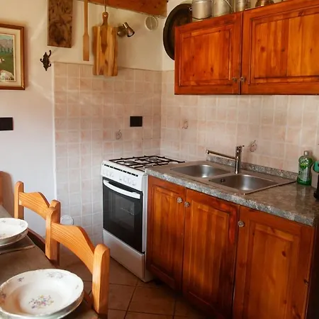 Casa Cantone Devero-baita Storica Con Balcone E Giardino, Posizione Comoda E Soleggiata- Spazio Biciclette Alpehytte *
