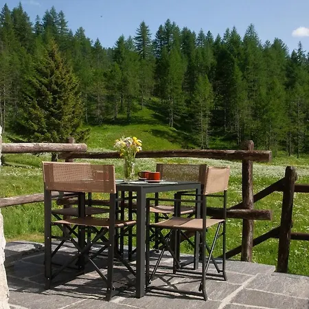 Шале Casa Cantone Devero-baita Storica Con Balcone E Giardino, Posizione Comoda E Soleggiata- Spazio Biciclette *
