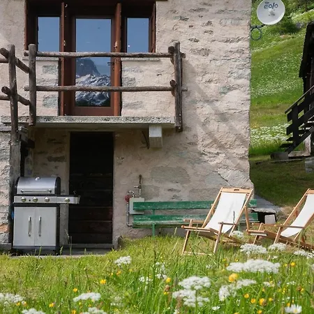 Casa Cantone Devero-baita Storica Con Balcone E Giardino, Posizione Comoda E Soleggiata- Spazio Biciclette Альпе-Деверо
