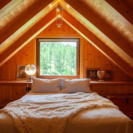Chalet Casa Cantone Devero-baita Storica Con Balcone E Giardino, Posizione Comoda E Soleggiata- Spazio Biciclette Alpe Devero