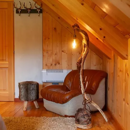 Casa Cantone Devero-baita Storica Con Balcone E Giardino, Posizione Comoda E Soleggiata- Spazio Biciclette *