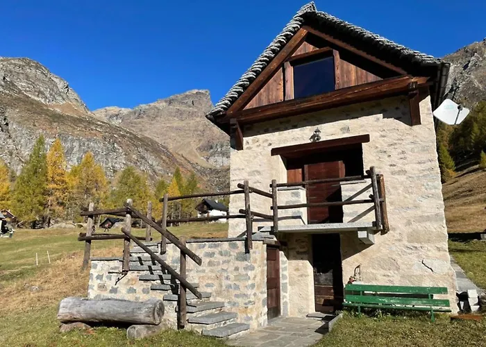 Casa Cantone Devero-baita Storica Con Balcone E Giardino, Posizione Comoda E Soleggiata- Spazio Biciclette Alpehytte *