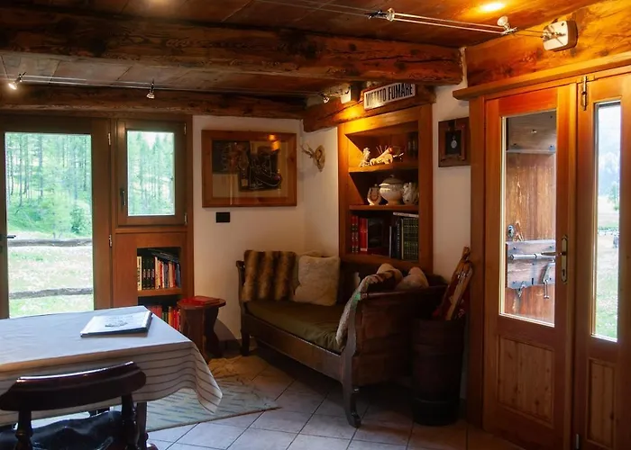 Casa Cantone Devero-baita Storica Con Balcone E Giardino, Posizione Comoda E Soleggiata- Spazio Biciclette * Alpe Devero