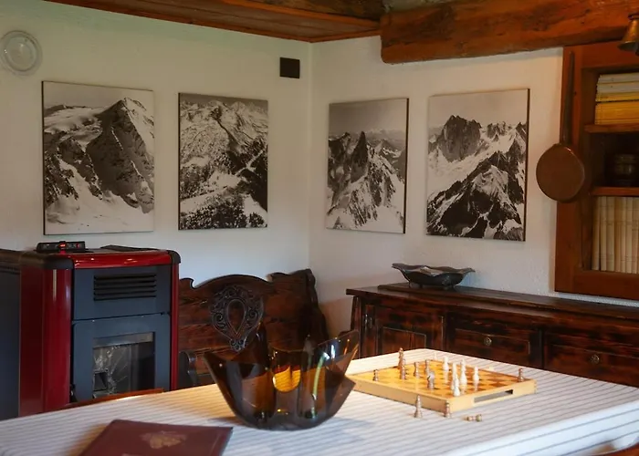 Casa Cantone Devero-baita Storica Con Balcone E Giardino, Posizione Comoda E Soleggiata- Spazio Biciclette Alpehytte Alpe Devero