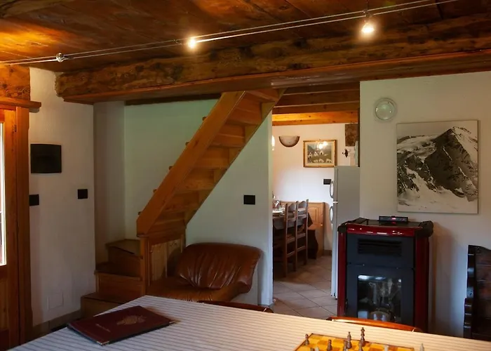Alpehytte Casa Cantone Devero-baita Storica Con Balcone E Giardino, Posizione Comoda E Soleggiata- Spazio Biciclette Alpe Devero