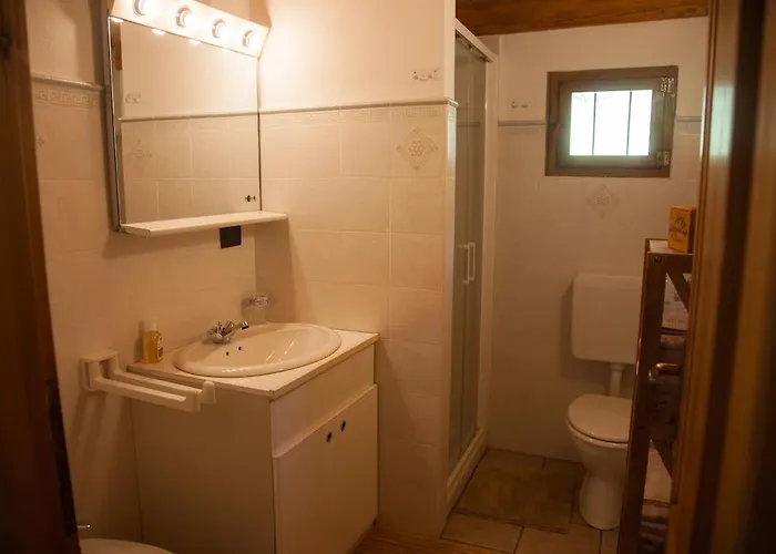 Casa Cantone Devero-baita Storica Con Balcone E Giardino, Posizione Comoda E Soleggiata- Spazio Biciclette * Alpe Devero